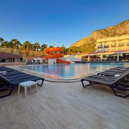 Hotell Transatlantik Beldibi (Kemer)