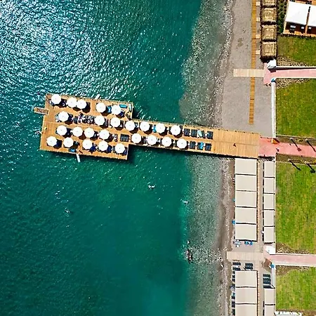 Ξενοδοχείο Transatlantik 4*