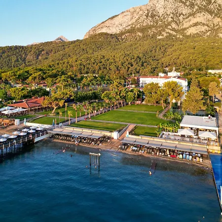 Hotel Transatlantik 4*