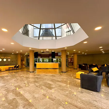 Hotel Transatlantik 4*